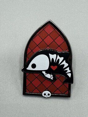 Skelanimals DOLPHIE DOLPHIN Stained Glass Blind Box Enamel Pin New Open Box